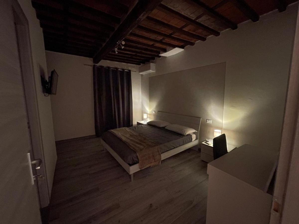 Rent Iacopo Pensión Capannori