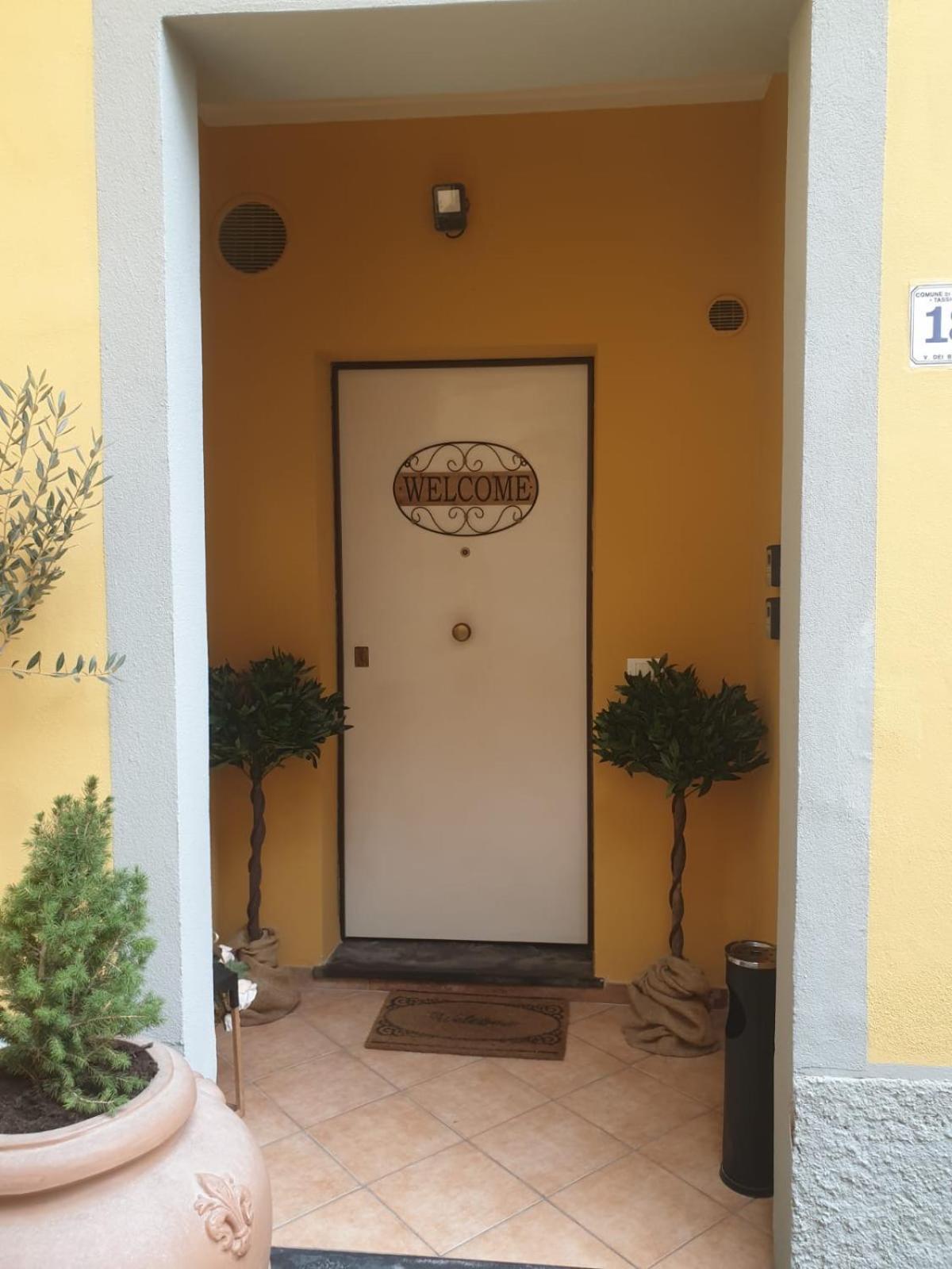 Rent Iacopo Capannori